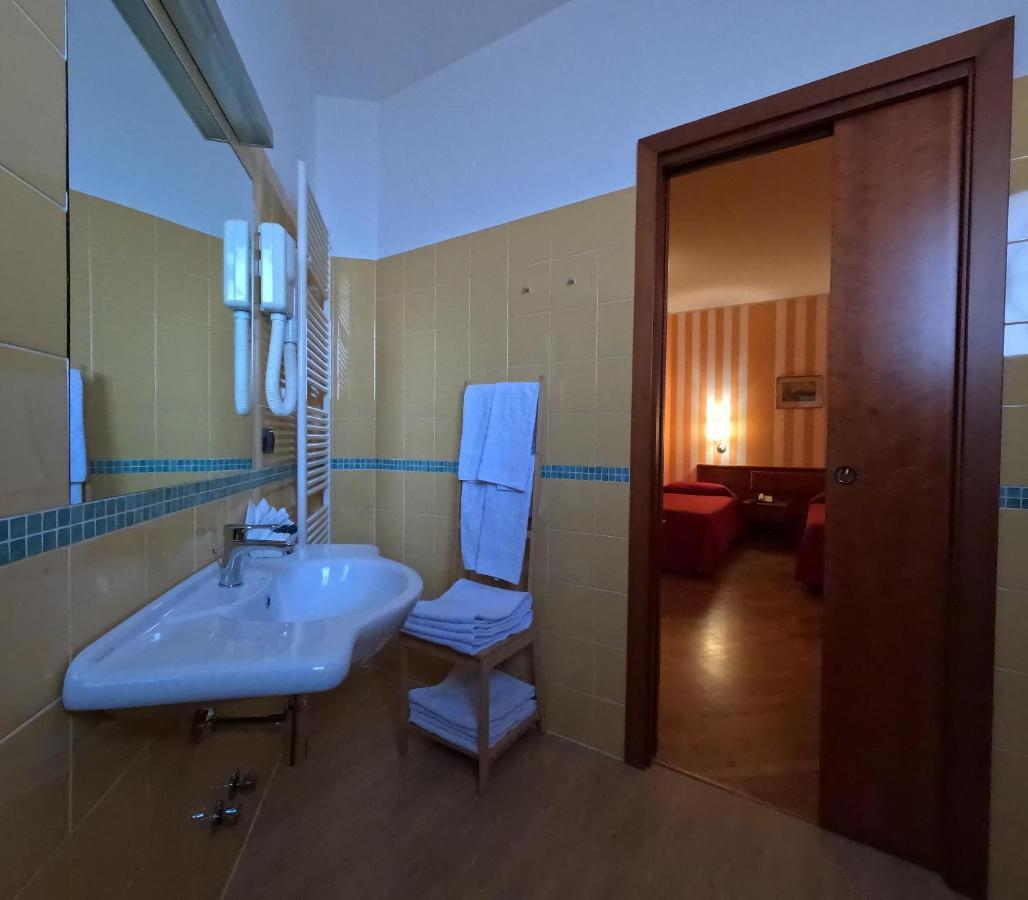 Hotel Air Bag Lodi Zewnętrze zdjęcie