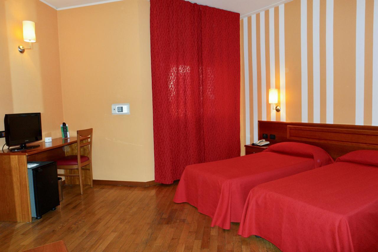 Hotel Air Bag Lodi Zewnętrze zdjęcie