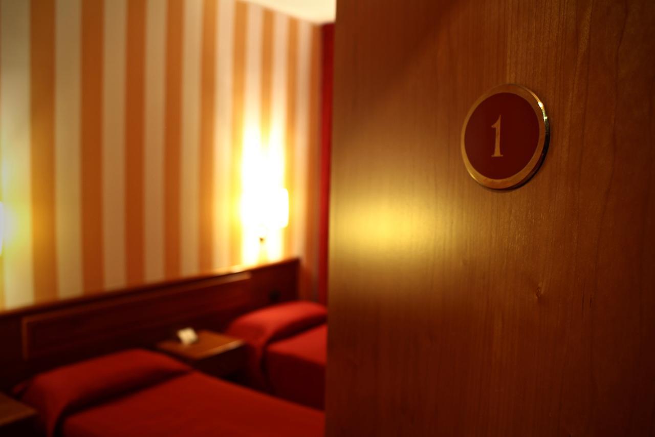 Hotel Air Bag Lodi Zewnętrze zdjęcie